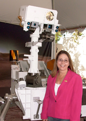 Veronica McGregor, Space Communicator Award presenter
